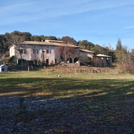 Gîtes La ferme accrochée à la colline Lagorce  Extérieur photo